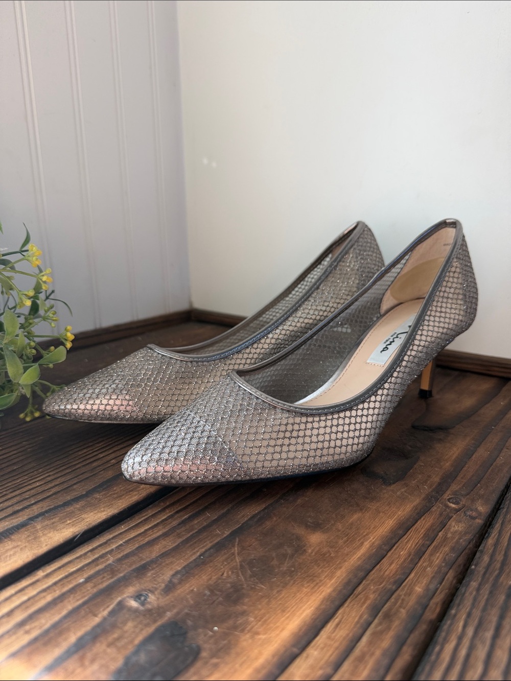 NWT Nina New York Mesh Silver Kitten Heels